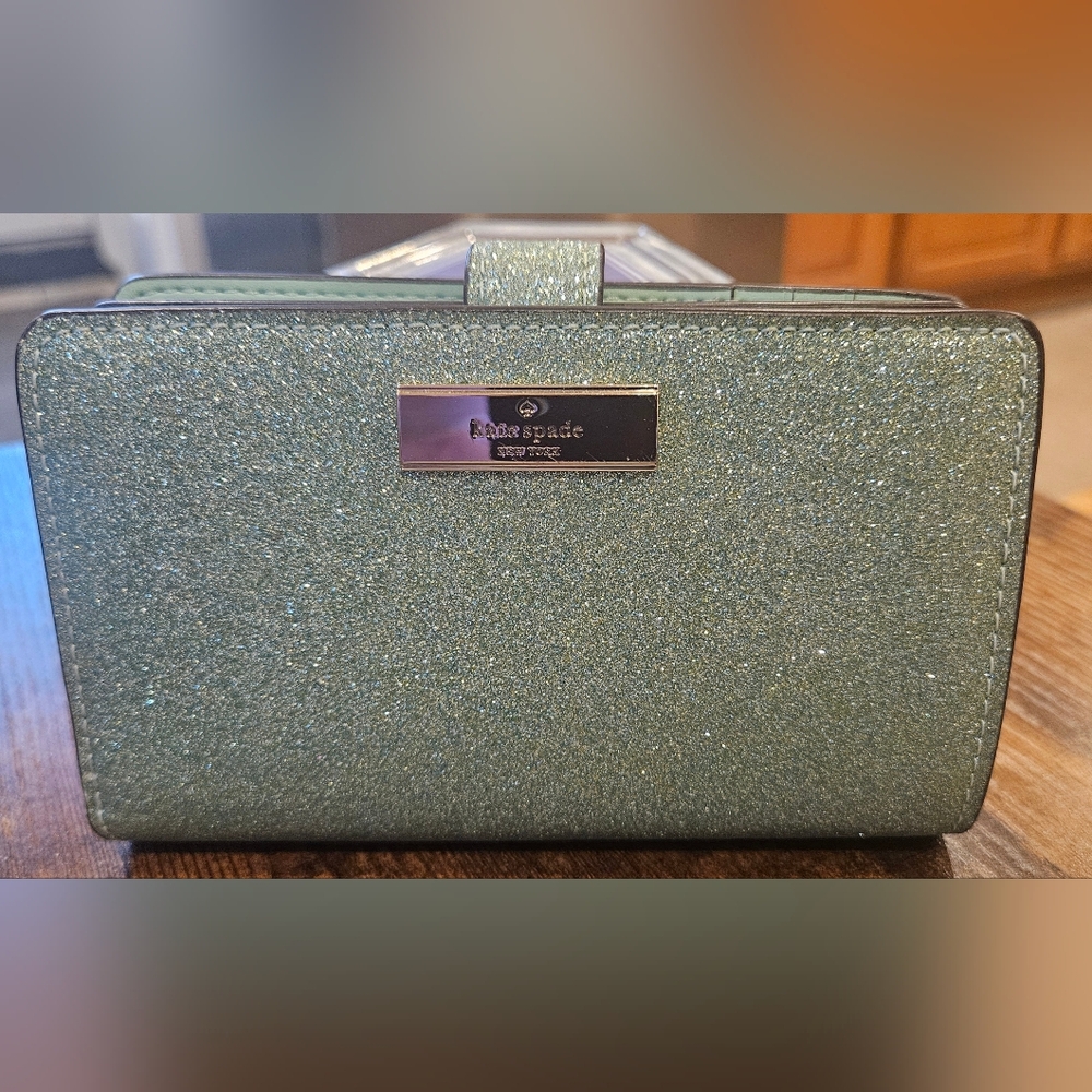 Kate Spade Sparkling Green Wallet